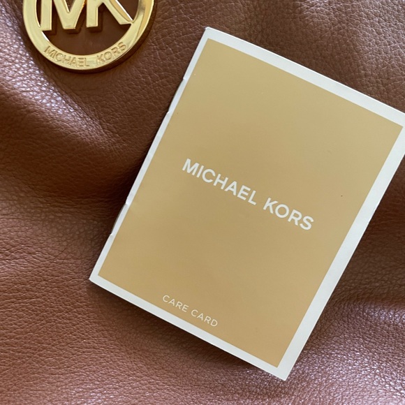 Sold MICHAEL KORS Pebble Leather Fulton Chain Med Shoulder Tote Luggage Brown - Picture 12 of 14
